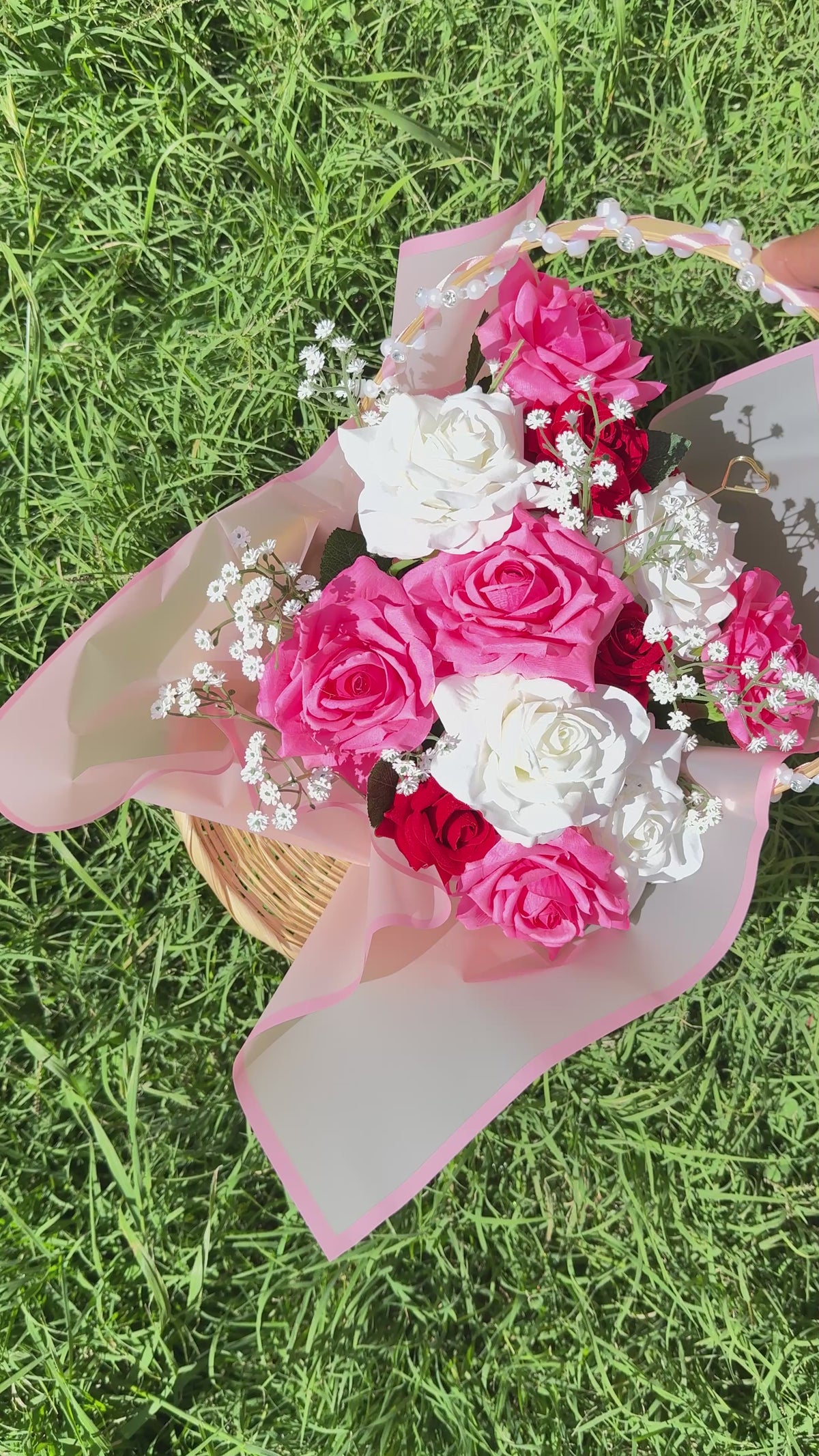 Forever bloom basket (without gifts)